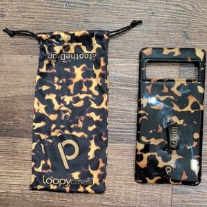 Loopy Case Leopard Pattern Phone Case